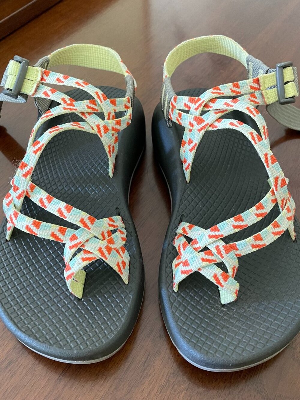 Chaco ZX/2 Dual Adjustable Straps Classic Sandal - Like New!